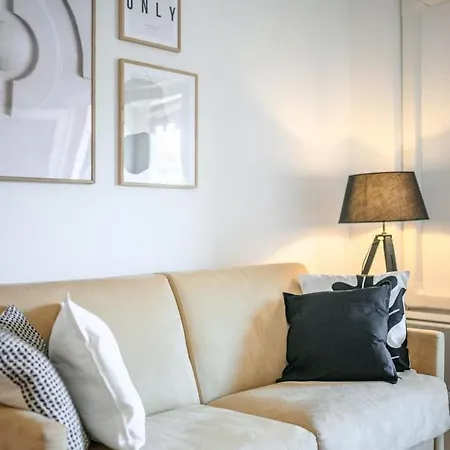 Le Coq Wagner - Garage -ac- Swimming Pool Apartament *