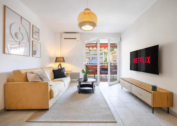 Le Coq Wagner - Garage -ac- Swimming Pool דירה